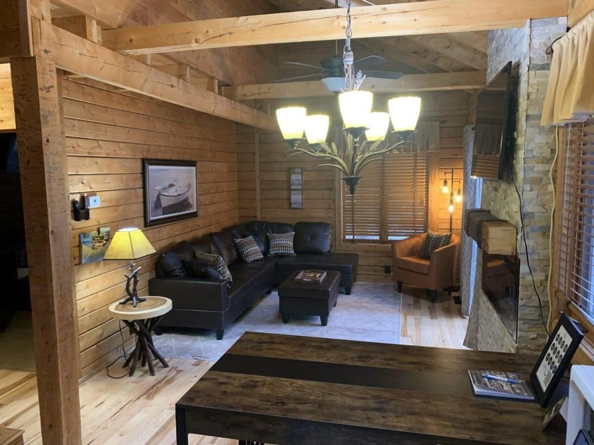 Crystal Mountain Cabin-Shuttle Pass Included! Thompsonville Екстериор снимка