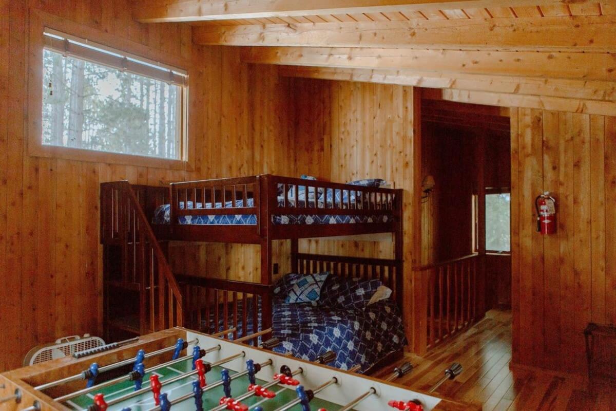 Crystal Mountain Cabin-Shuttle Pass Included! Thompsonville Екстериор снимка