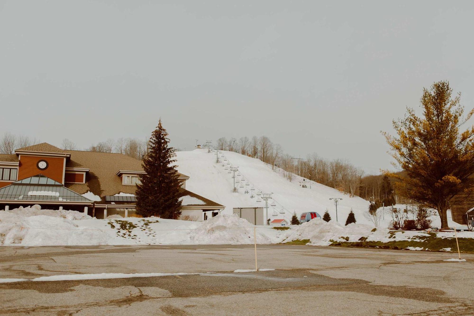 Crystal Mountain Cabin-Shuttle Pass Included! Thompsonville Екстериор снимка